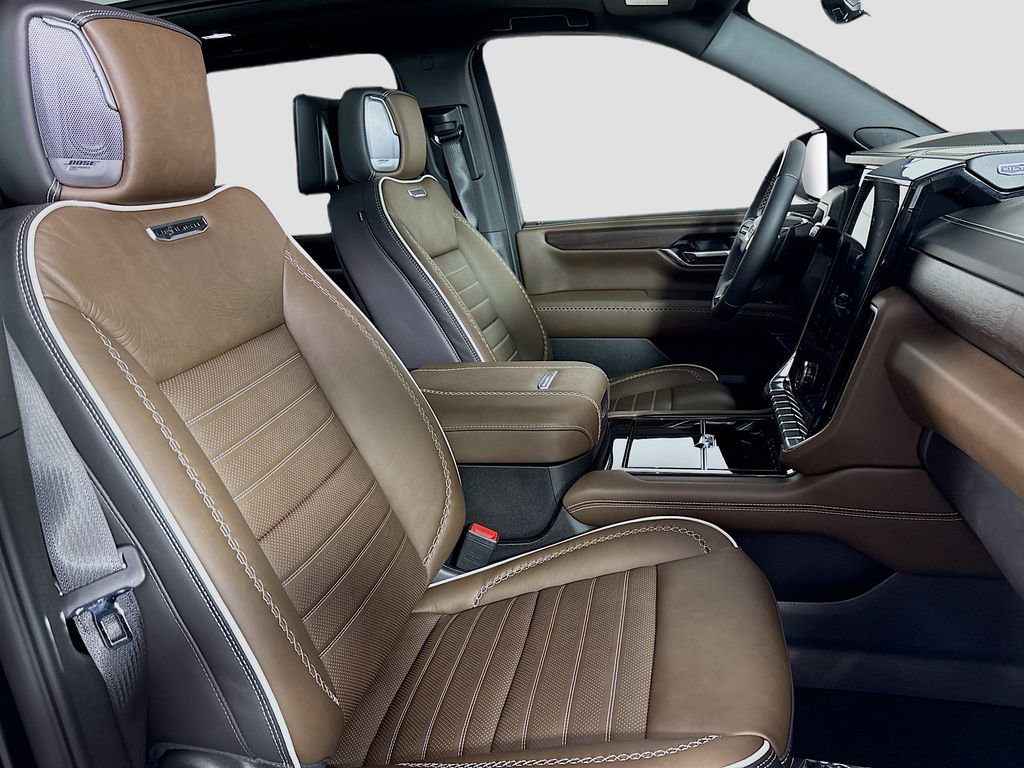 New 2026 GMC Yukon XL Denali Ultimate w/ LPO, Floor Liner Package image 31