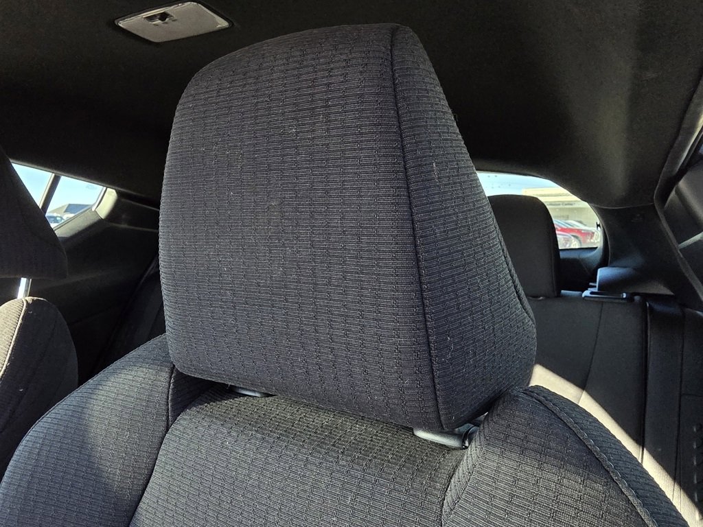 Used 2018 Toyota C-HR XLE image 21