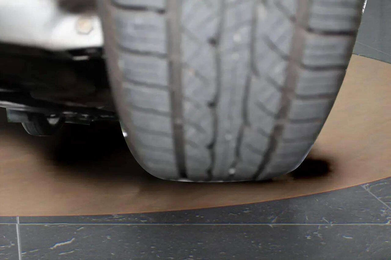 Used 2018 GMC Terrain SLE w/ Driver Convenience Package image 35