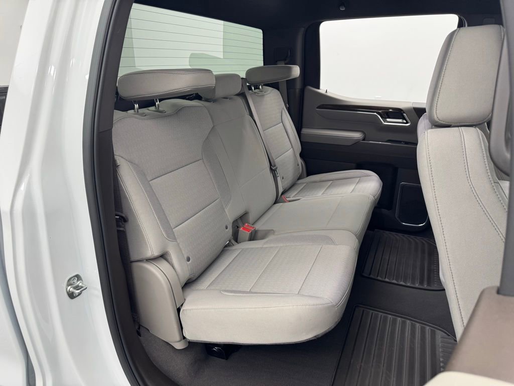 Used 2025 GMC Sierra 1500 SLE image 36