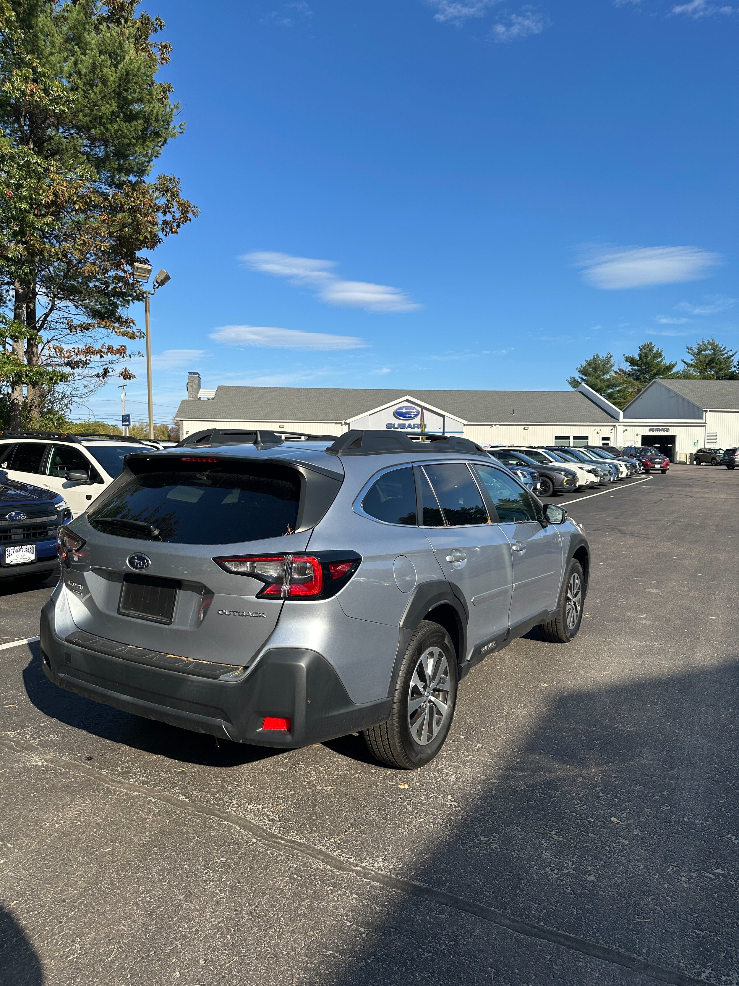 Used 2024 Subaru Outback Premium AWD/4WD image 7