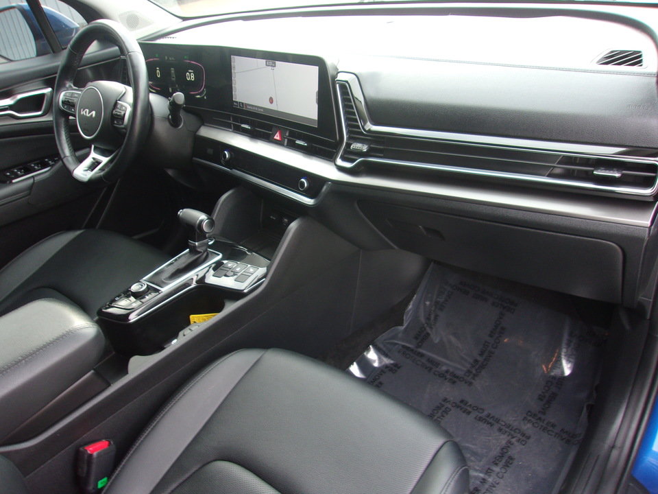 Used 2023 Kia Sportage EX AWD/4WD image 11