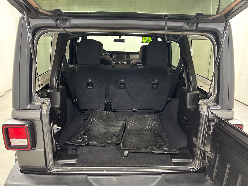Used 2020 Jeep Wrangler Unlimited Sport S AWD/4WD image 11