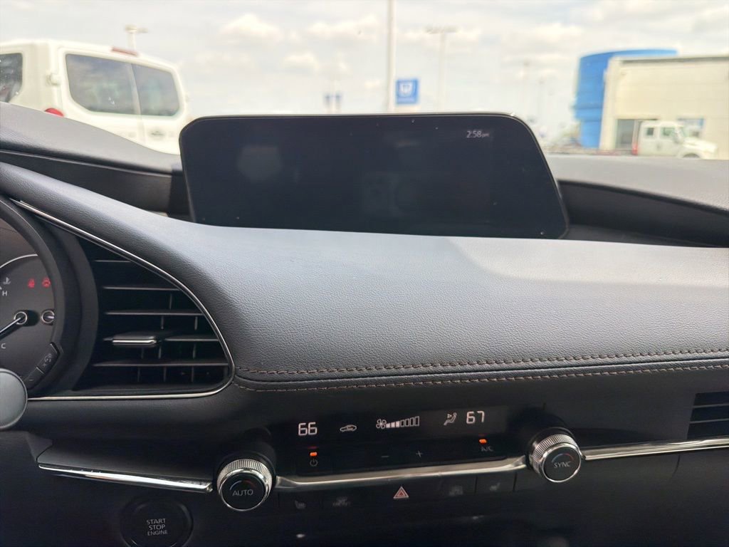 Used 2023 MAZDA MAZDA3 s image 13