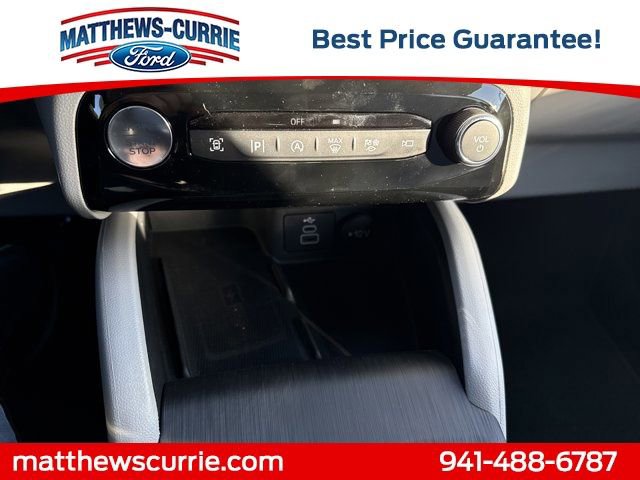 New 2026 Ford Escape Platinum w/ Premium Technology Package image 20