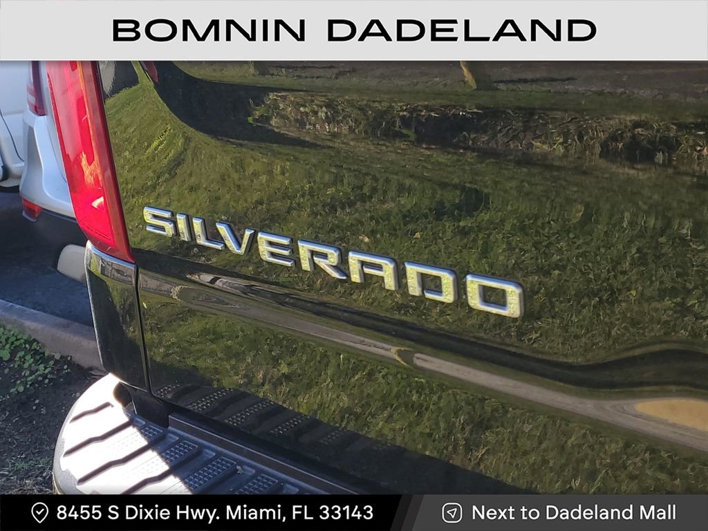 Used 2025 Chevrolet Silverado 1500 LT Trail Boss w/ Convenience Package II image 13