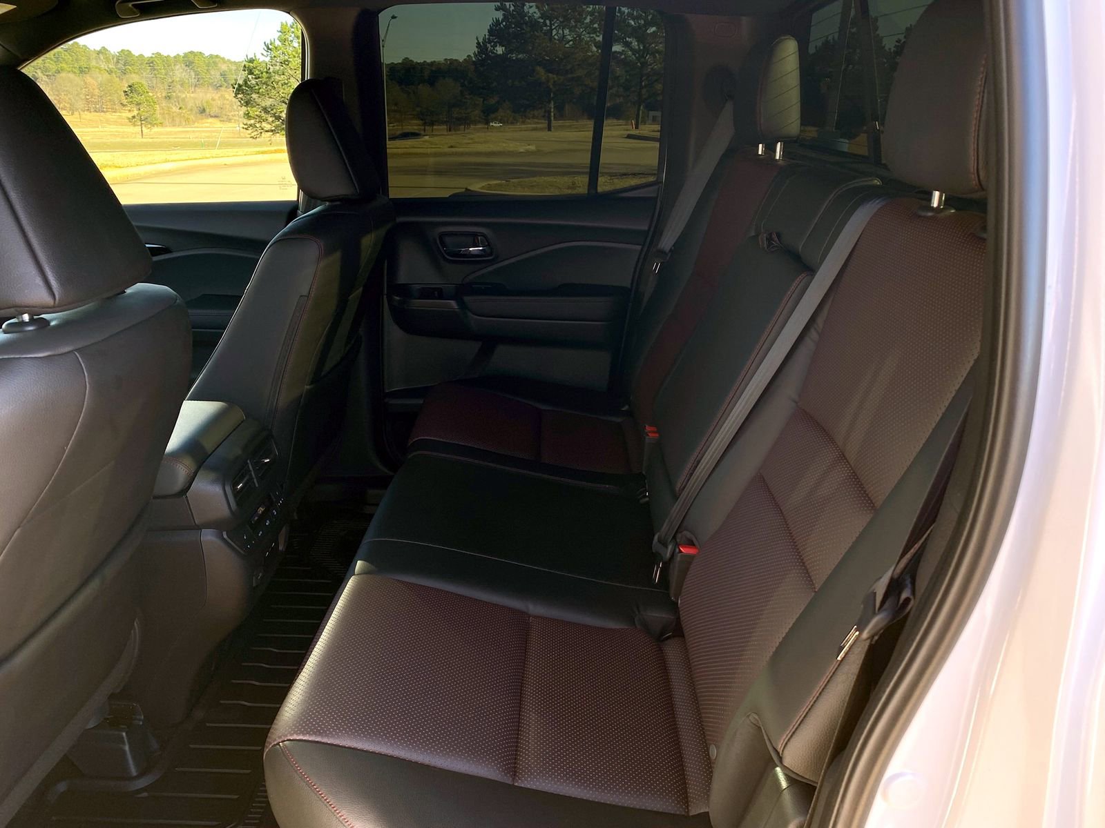 Used 2025 Honda Ridgeline Black Edition image 27