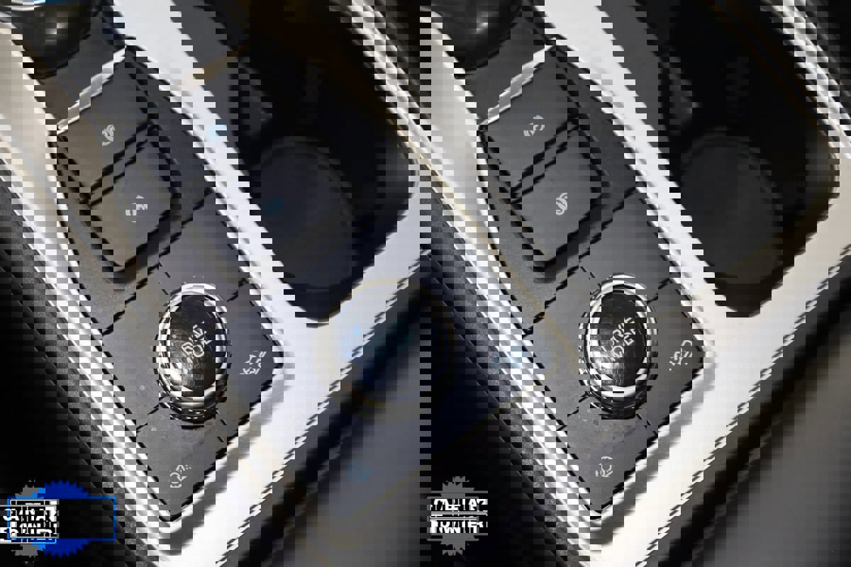 Used 2022 Ford Explorer XLT image 29