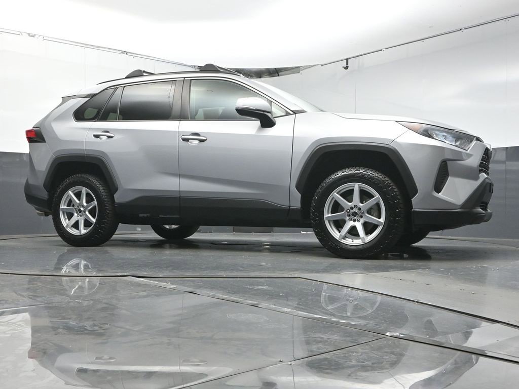 Used 2019 Toyota RAV4 LE w/ All Weather Liner Package image 29