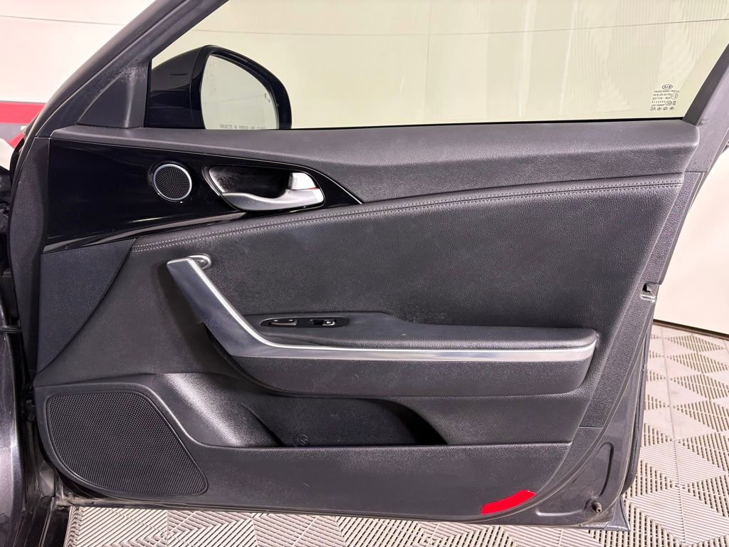 Used 2019 Kia Stinger image 35