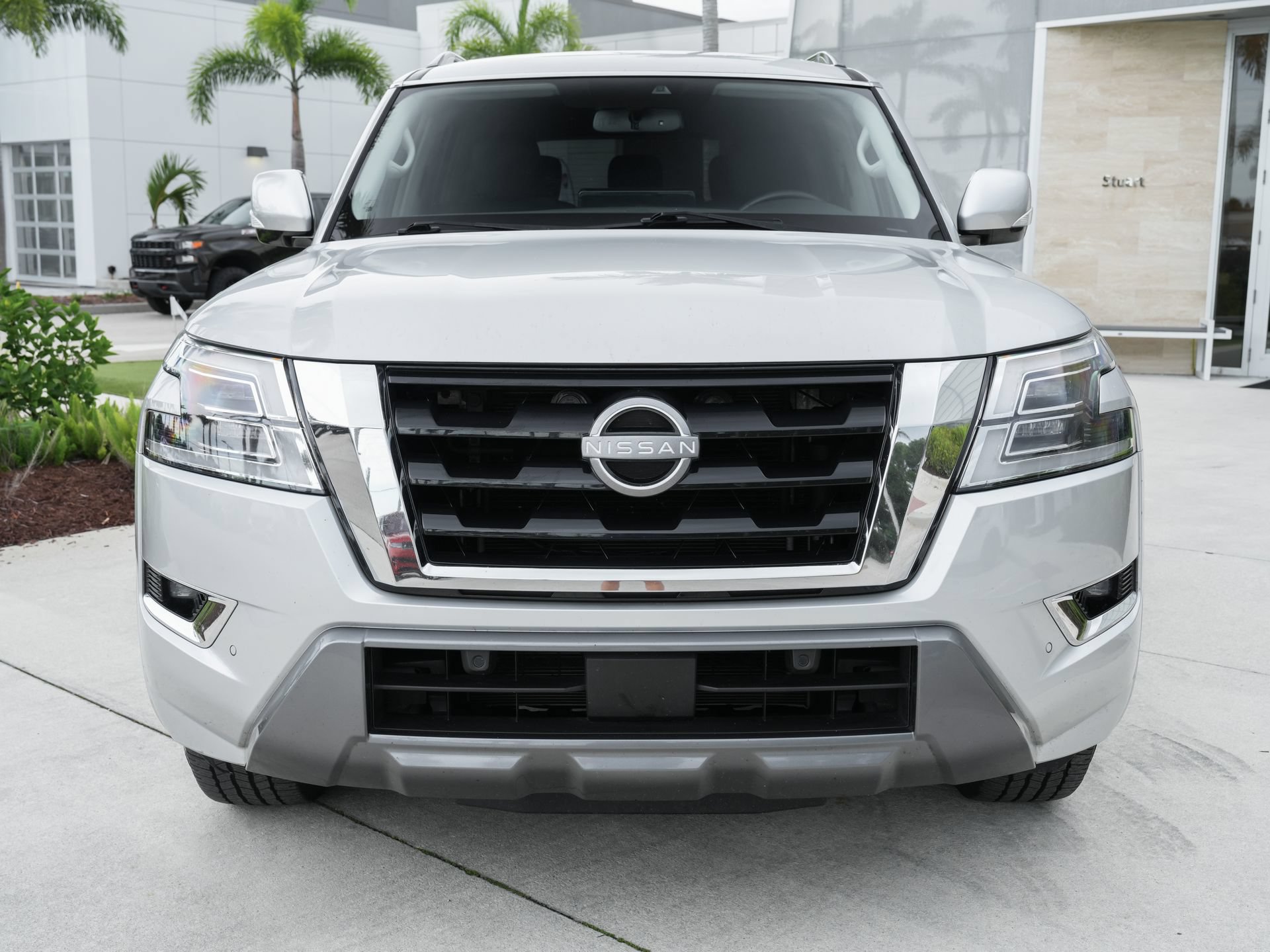 Used 2023 Nissan Armada SV w/ Cargo Package AWD/4WD image 5