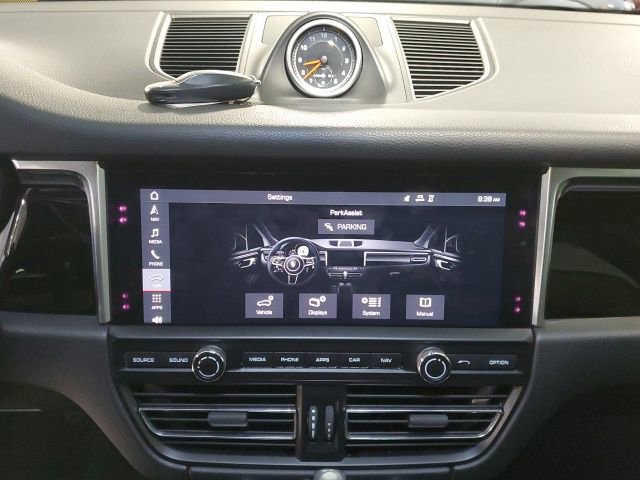 Used 2019 Porsche Macan image 22