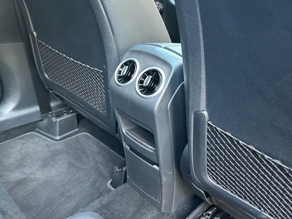 Used 2023 Mercedes-Benz GLB 250 image 41
