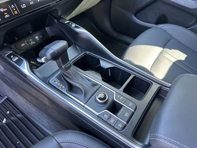 New 2026 Kia Sorento S w/ S Panoramic Sunroof Package image 18