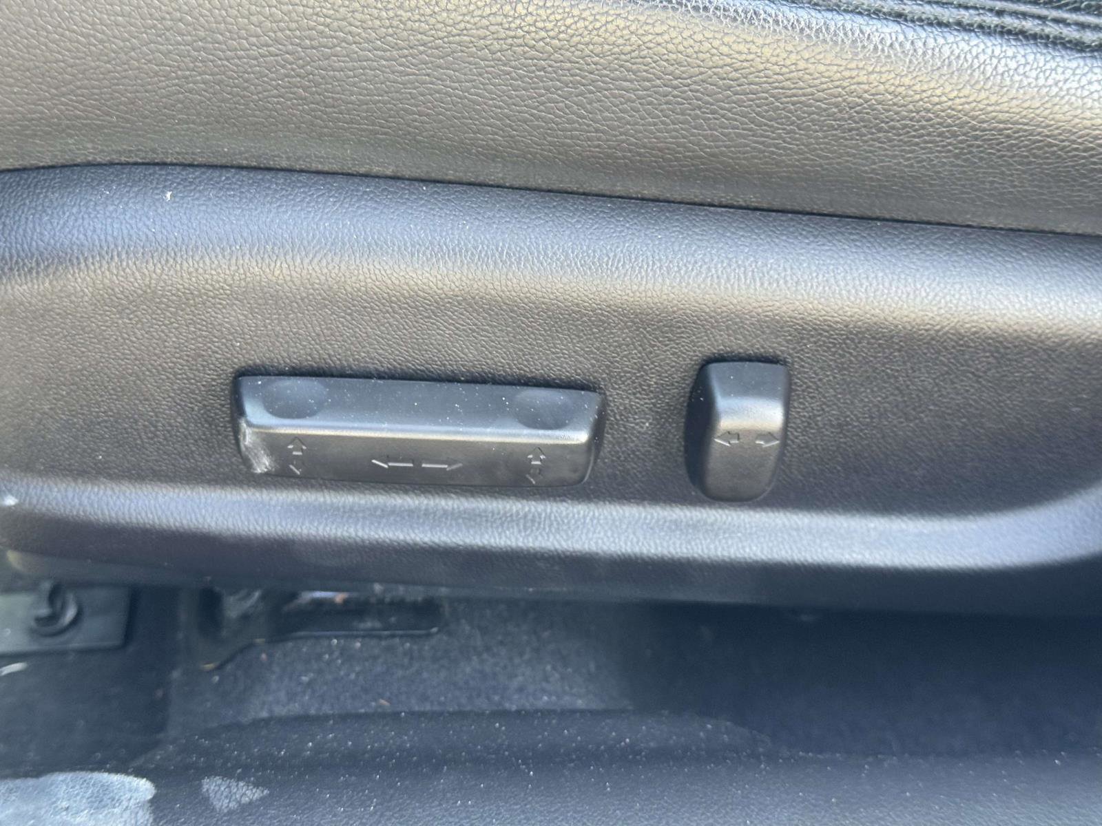 Used 2018 Acura ILX image 17