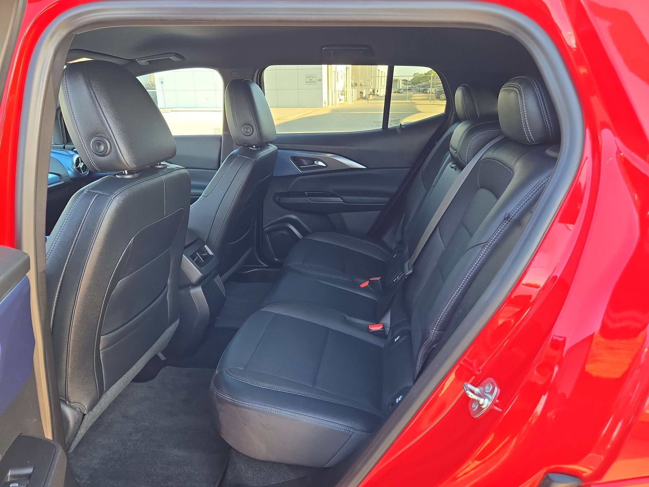 Certified 2024 Chevrolet Equinox EV LT FWD image 13