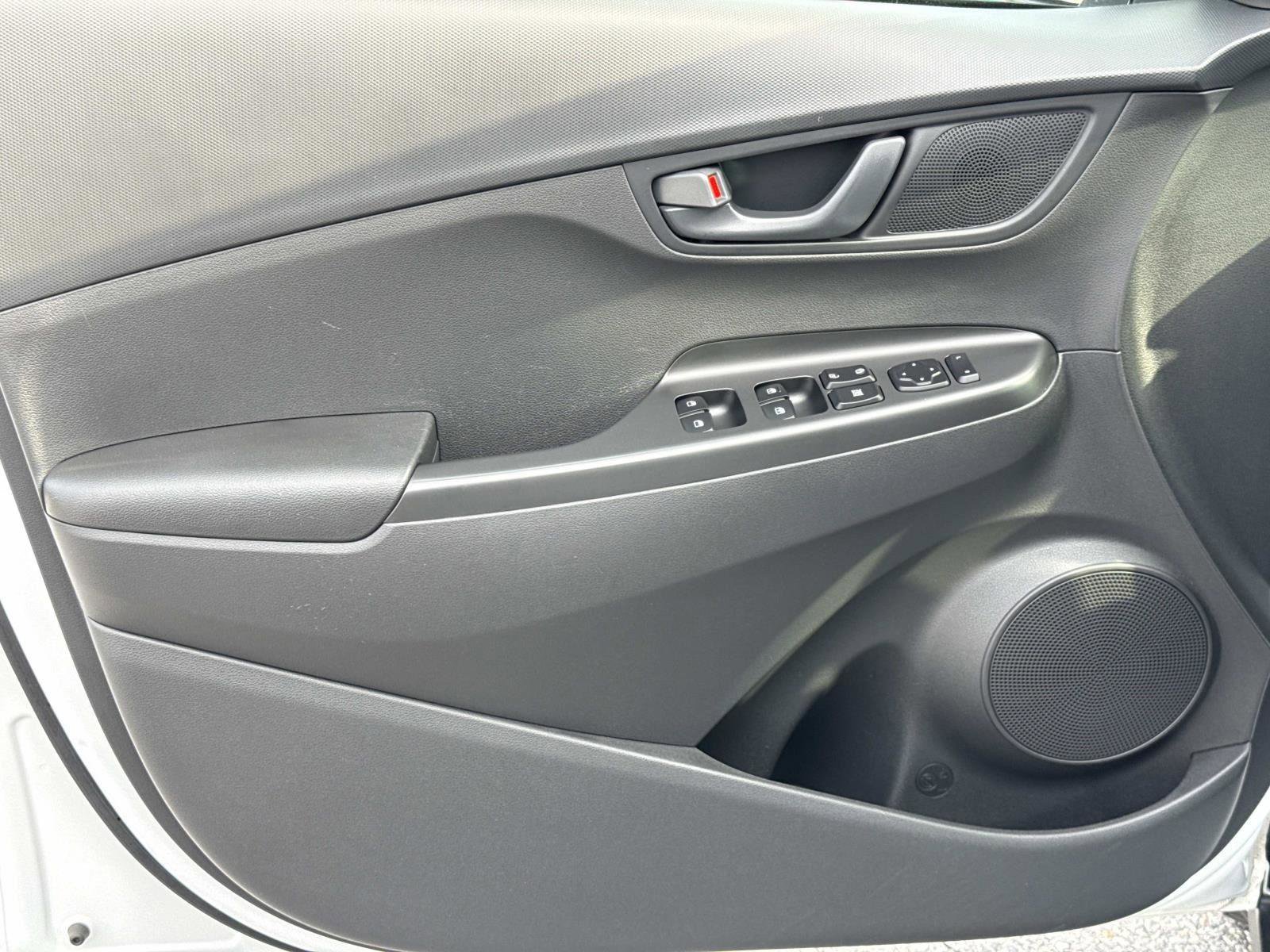 Certified 2023 Hyundai Kona SEL image 18