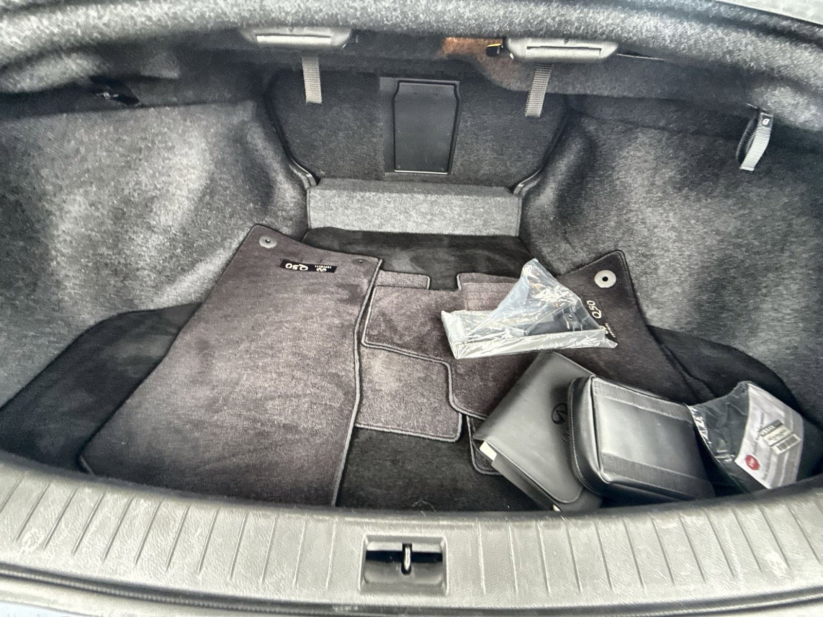 Used 2023 INFINITI Q50 Luxe w/ Cargo Package image 26