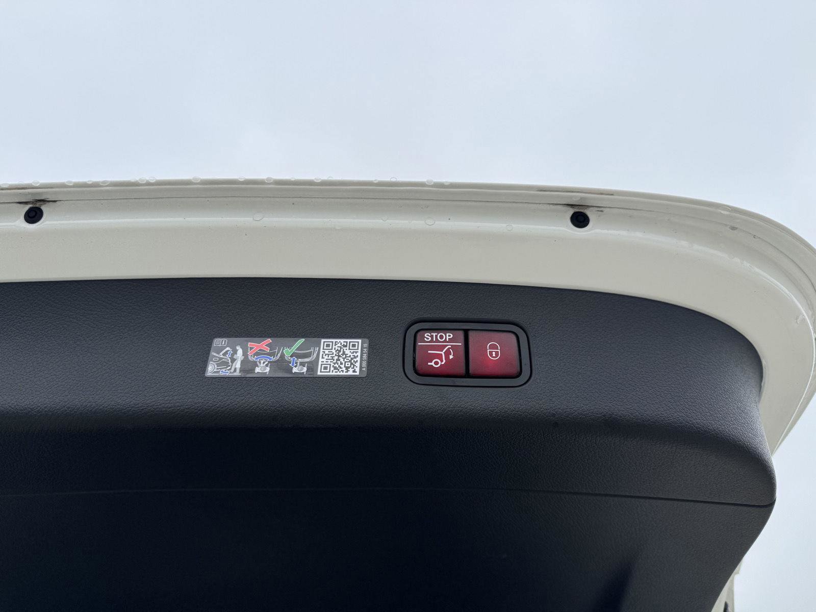 Certified 2025 Mercedes-Benz GLC 300 image 22