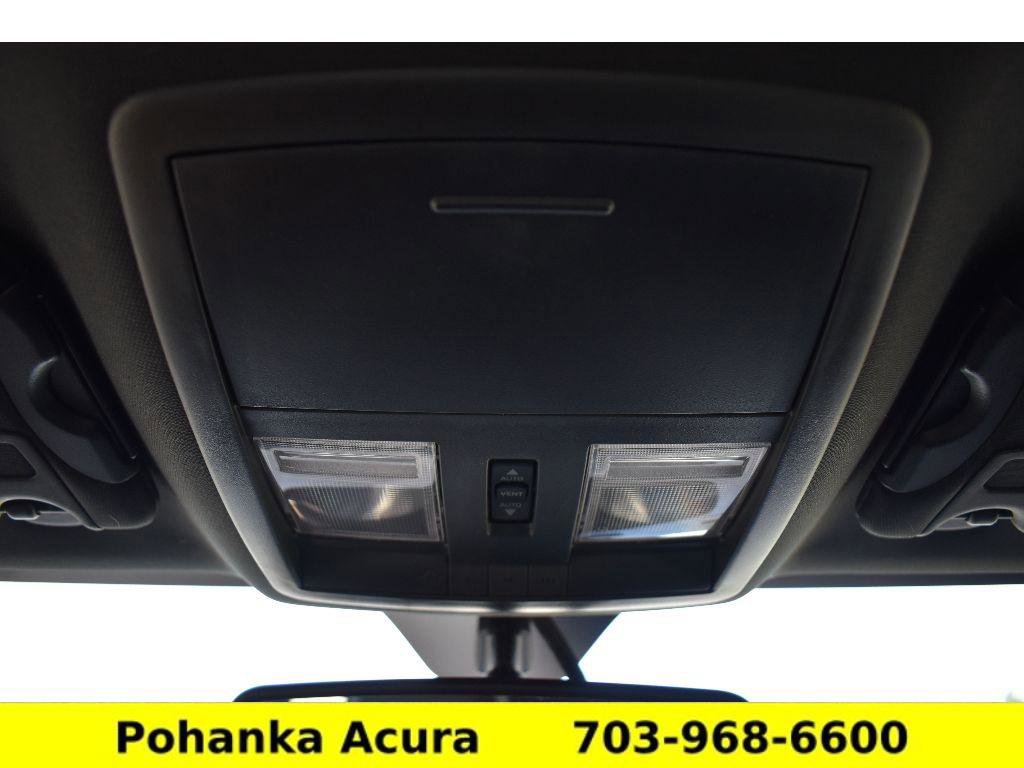 Used 2014 Dodge Challenger R/T Plus RWD image 17