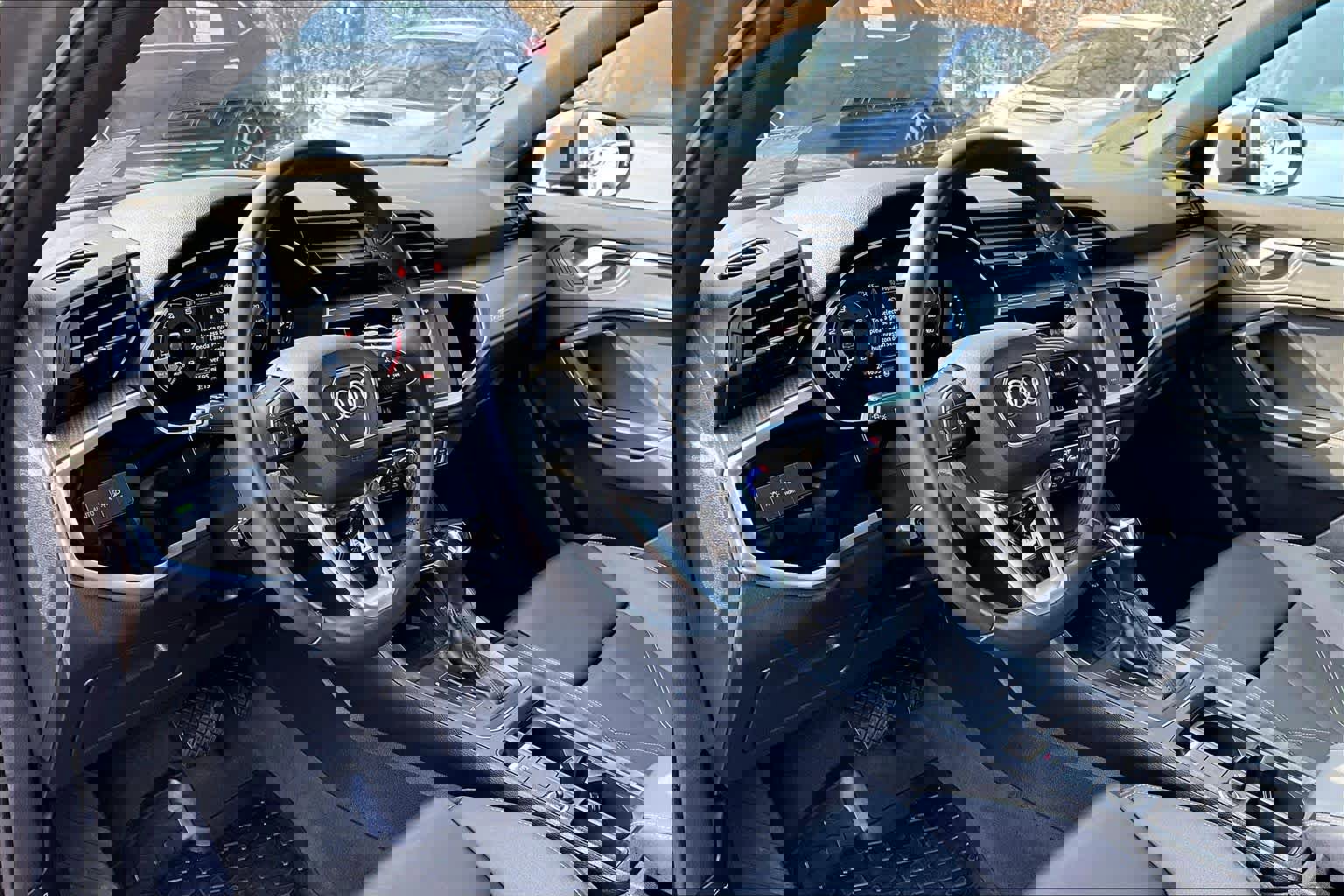 Used 2022 Audi Q3 2.0T Premium Plus image 16