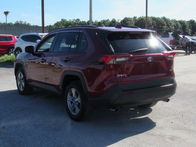Used 2023 Toyota RAV4 XLE w/ Convenience Package image 8