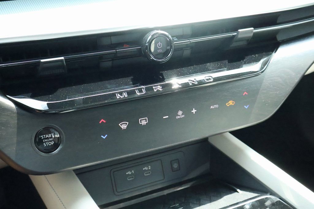 New 2025 Nissan Murano SL image 13