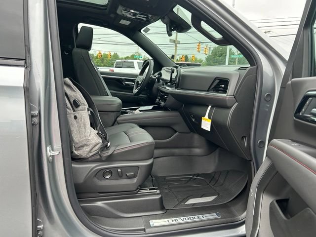 New 2026 Chevrolet Tahoe RST w/ RST Capability Package AWD/4WD image 10