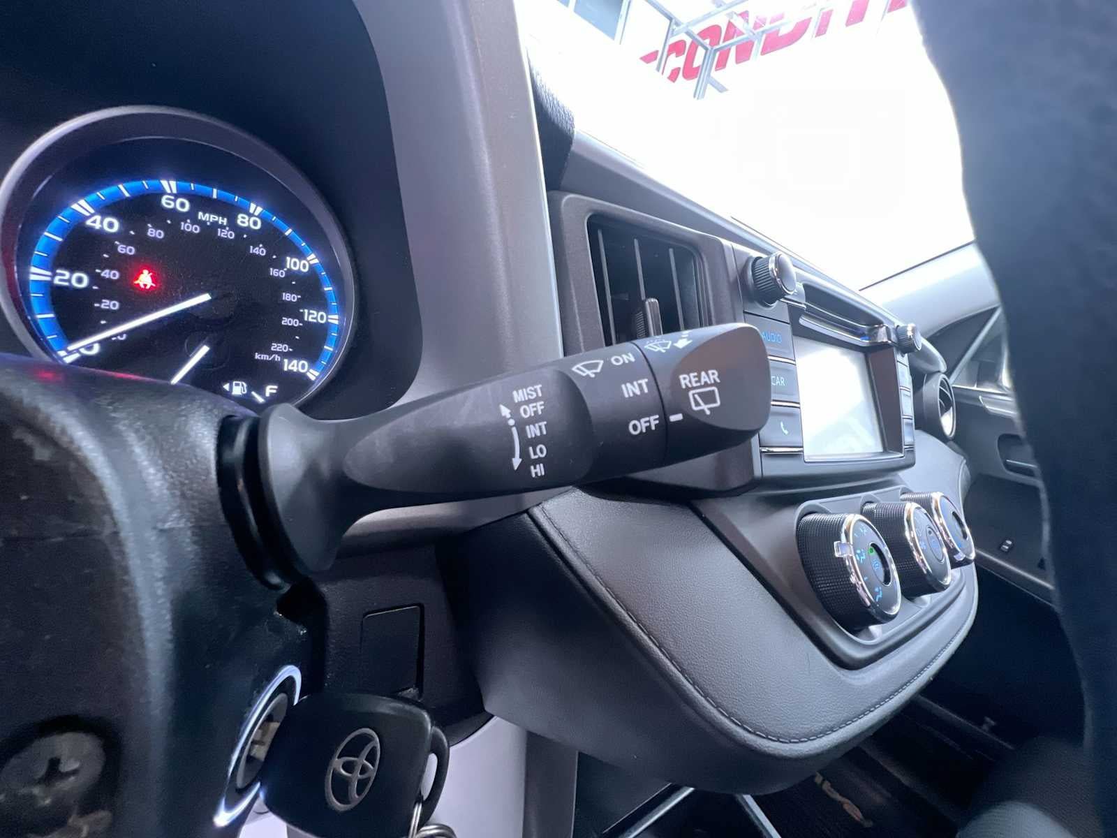 Used 2018 Toyota RAV4 LE w/ All Weather Liner Package FWD image 19