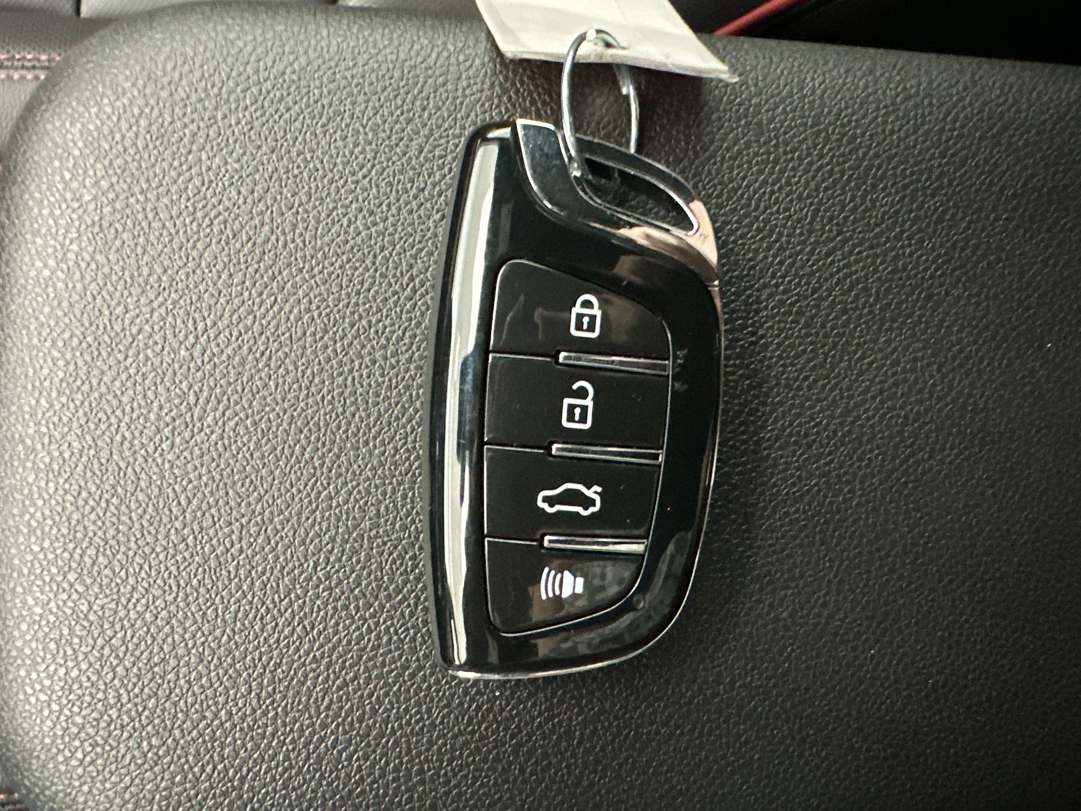 Certified 2026 Chevrolet TrailBlazer RS w/ Convenience Package image 31