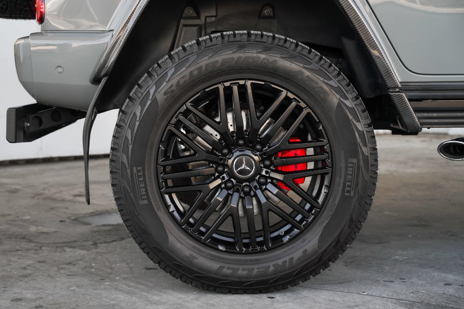 Used 2023 Mercedes-Benz G 63 AMG Squared image 28