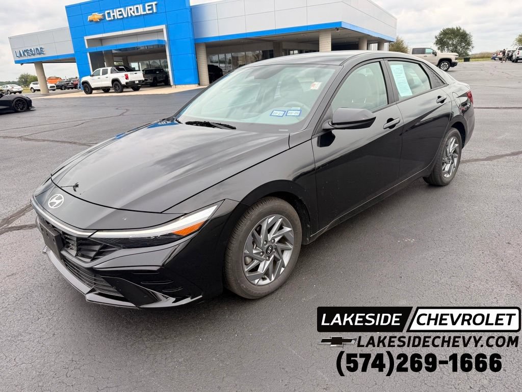 Used 2024 Hyundai Elantra SEL