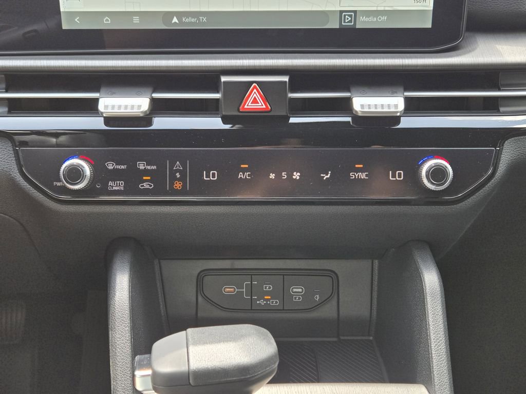 New 2026 Kia Sportage X-Line AWD/4WD image 16