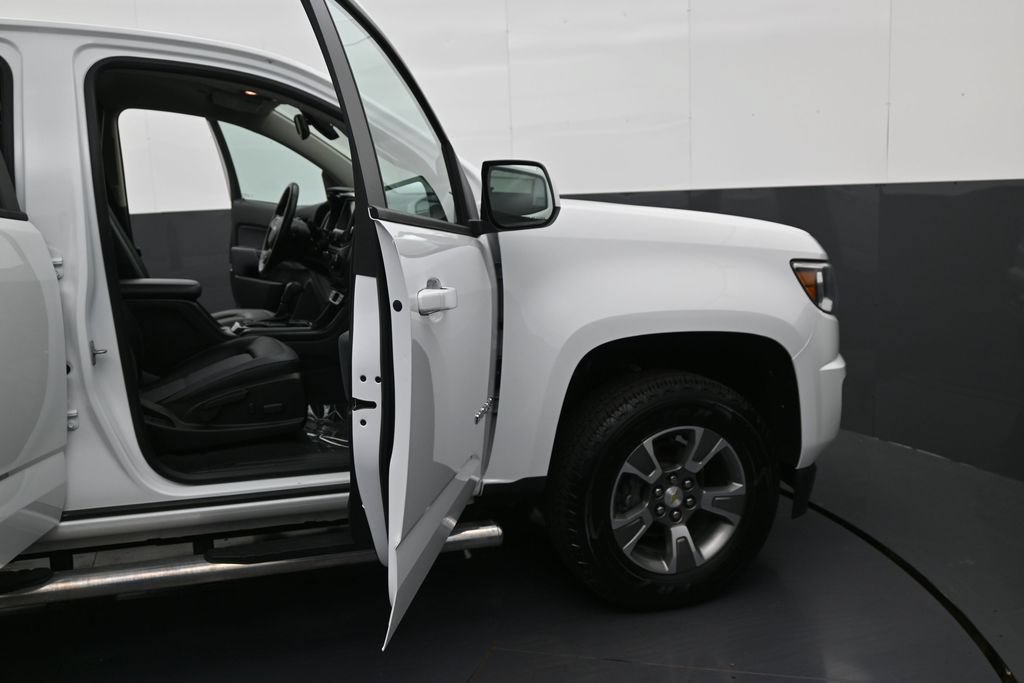 Used 2019 Chevrolet Colorado Z71 AWD/4WD image 9