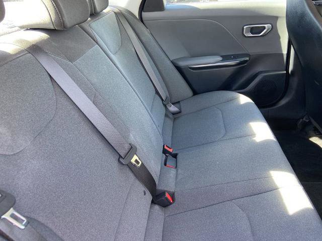 Used 2025 Kia K4 image 21