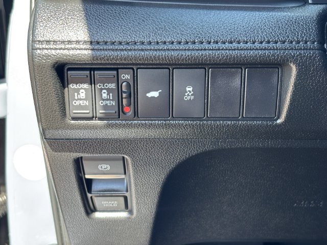 Used 2025 Honda Odyssey Sport-L image 31