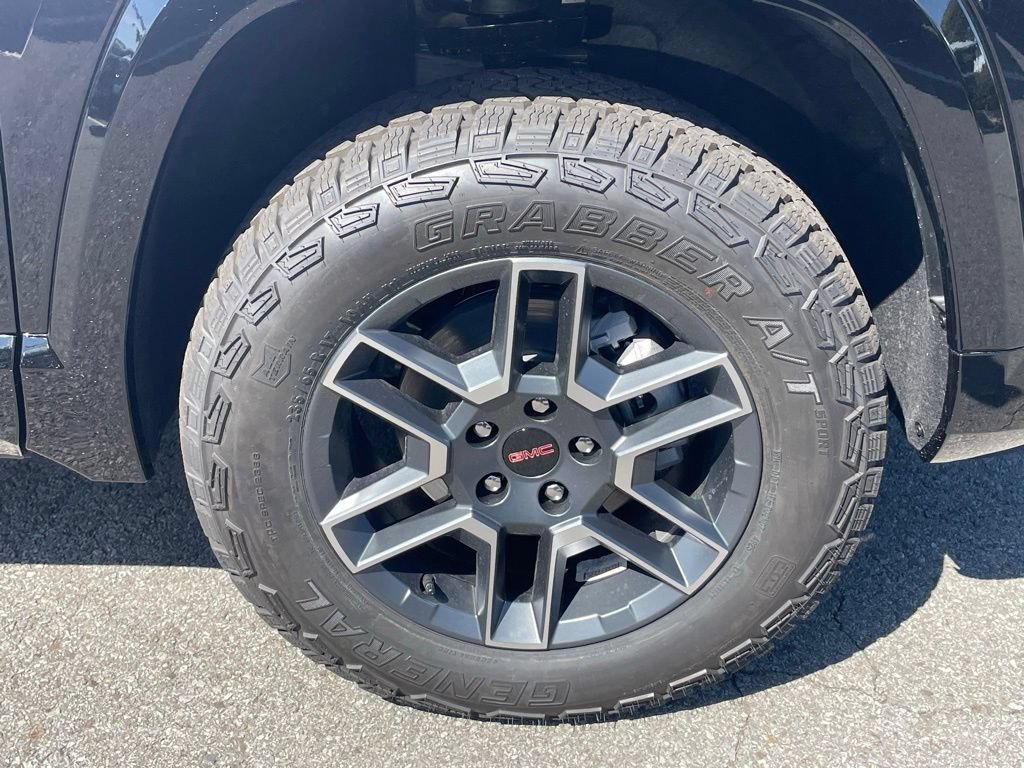 New 2026 GMC Terrain AT4 AWD/4WD image 31