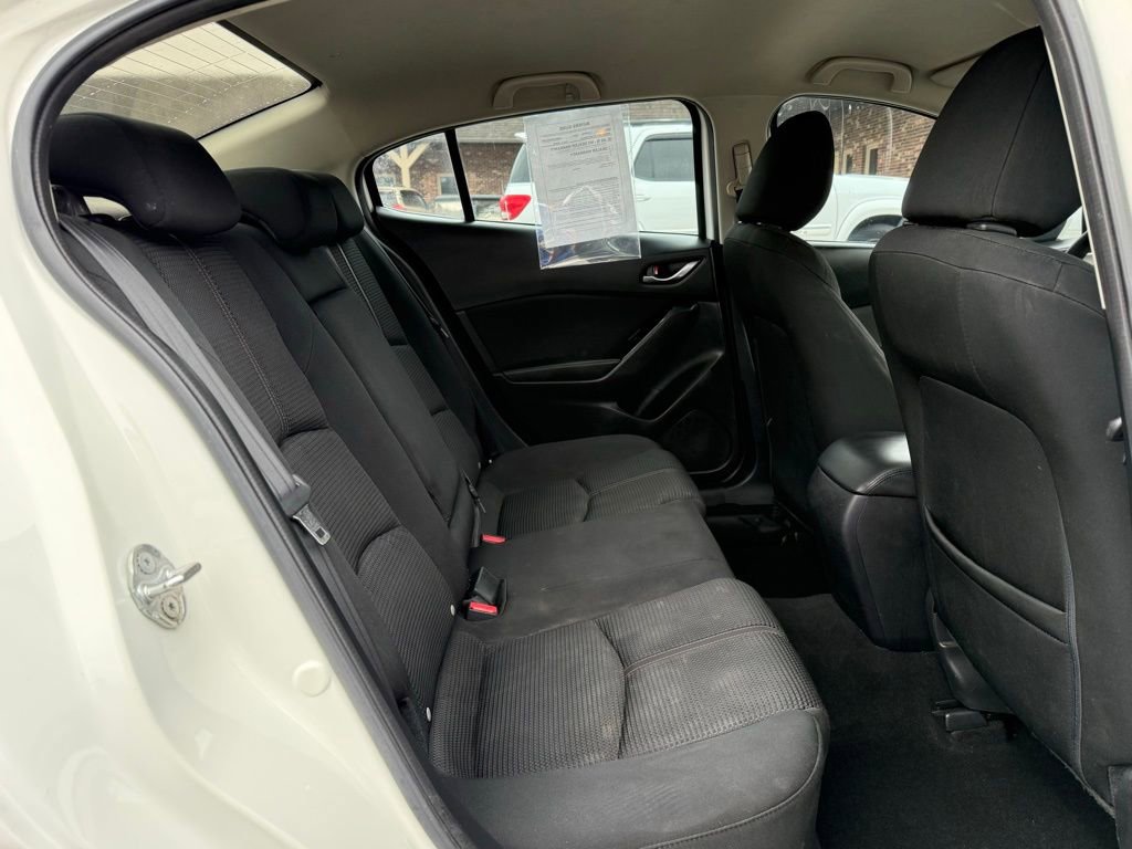Used 2017 MAZDA MAZDA3 Sport w/ Preferred Equipment Package image 15