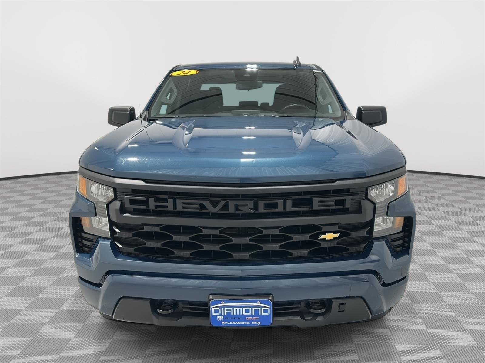 Used 2024 Chevrolet Silverado 1500 Custom image 9