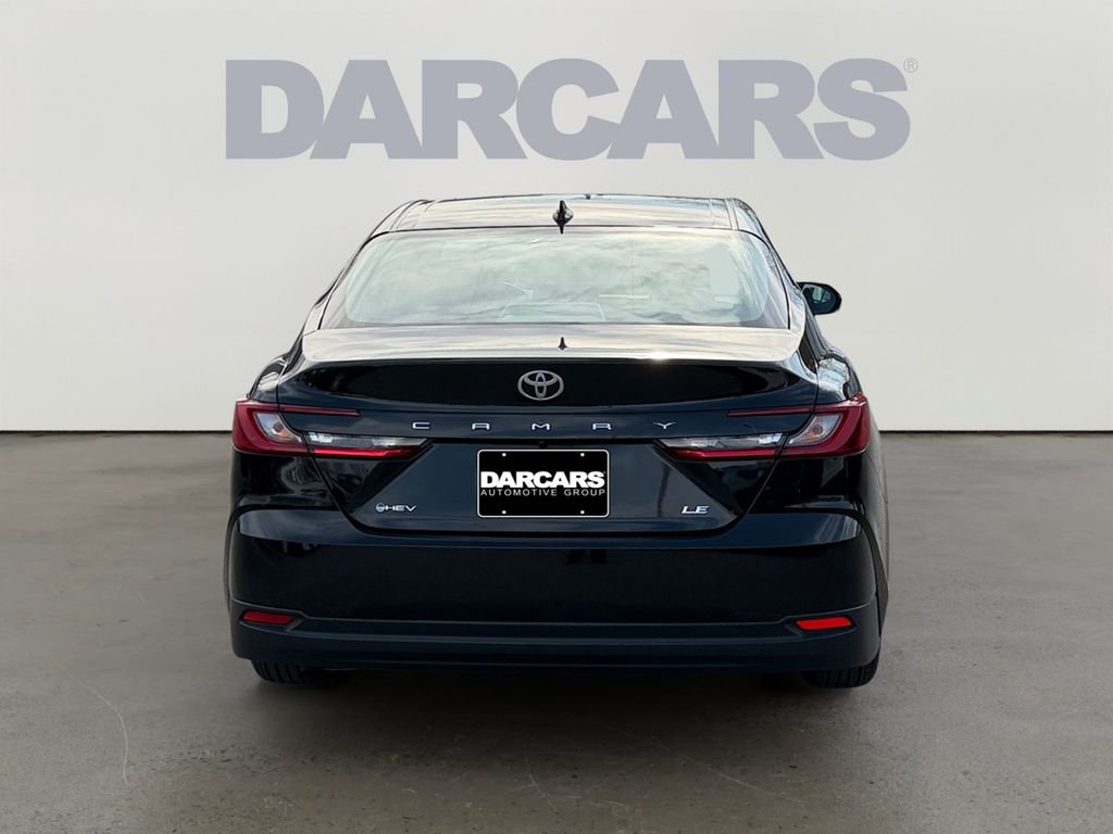 Used 2025 Toyota Camry LE image 6