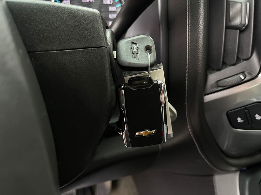 Used 2017 Chevrolet Silverado 2500 LTZ w/ Vortec Plus Package image 19