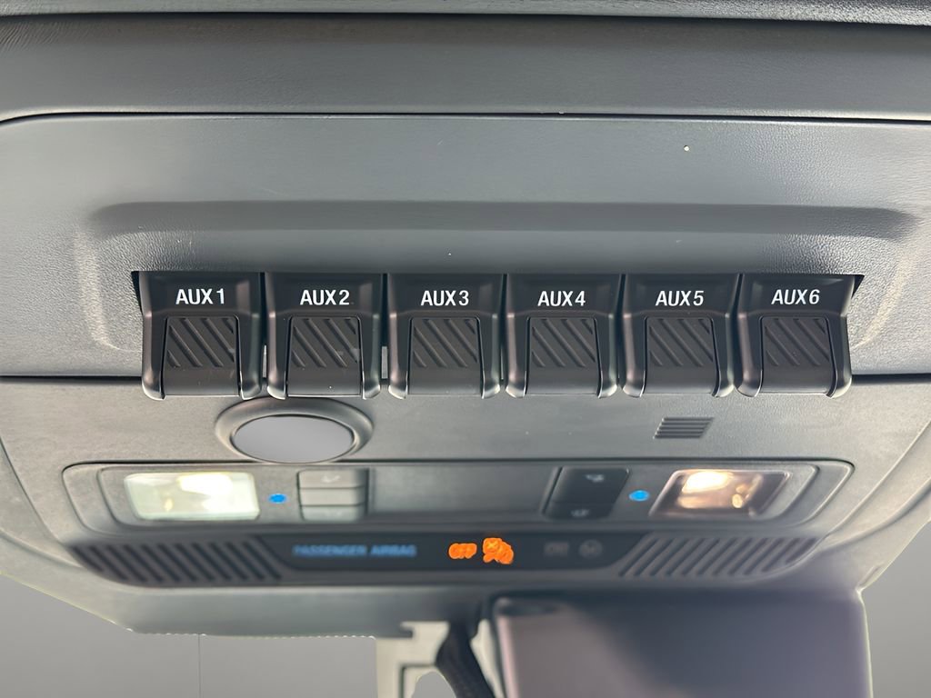 Used 2023 Ford Bronco Badlands image 25