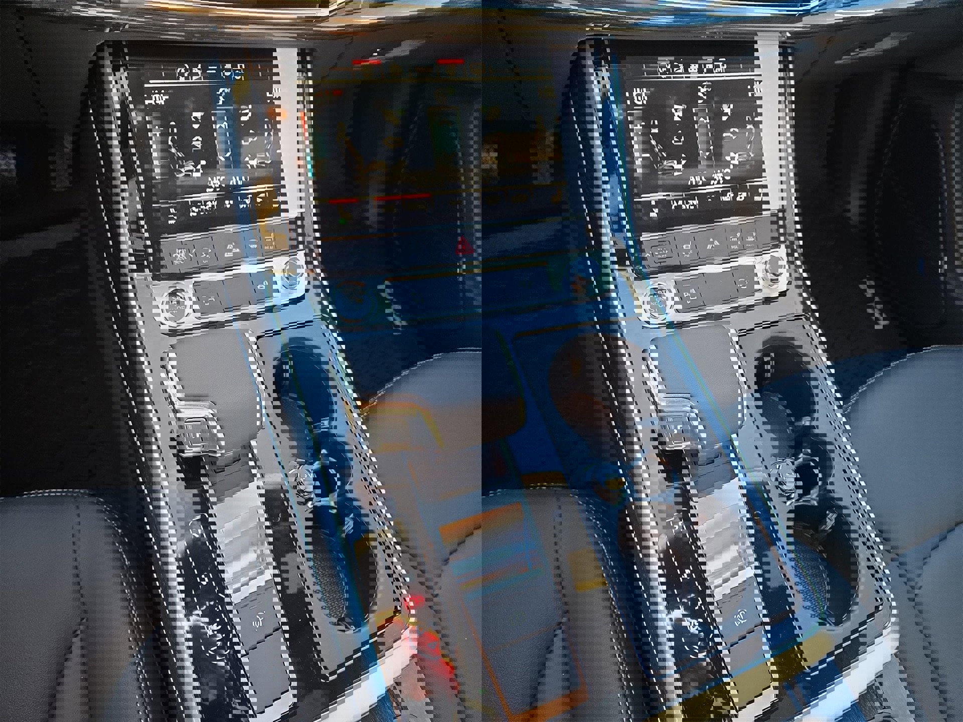 New 2026 Audi Q8 Premium image 22