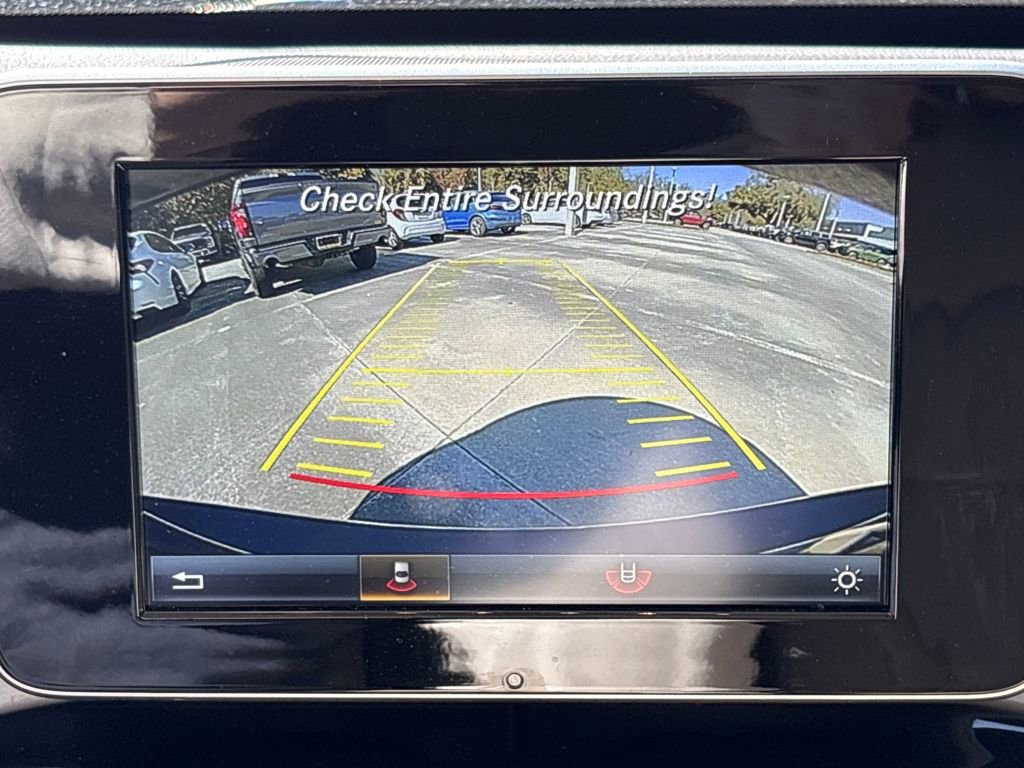 Used 2016 Mercedes-Benz C 300 4MATIC Sedan image 21