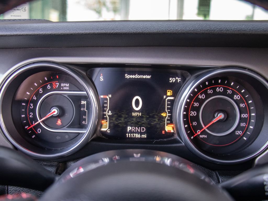 Used 2018 Jeep Wrangler Unlimited Rubicon w/ Safety Group AWD/4WD image 13