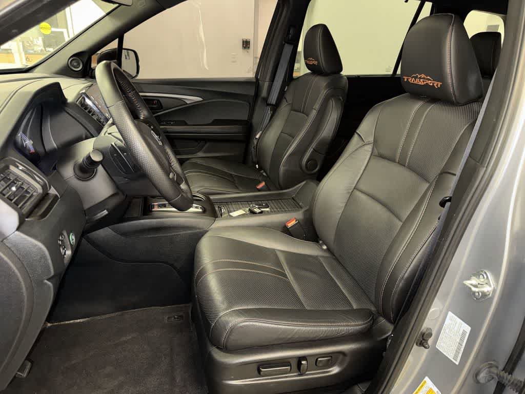 Used 2023 Honda Passport TrailSport image 15