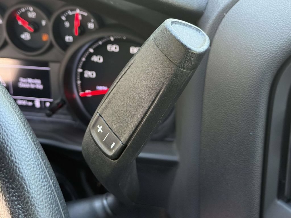 Used 2025 Chevrolet Silverado 1500 W/T RWD image 21