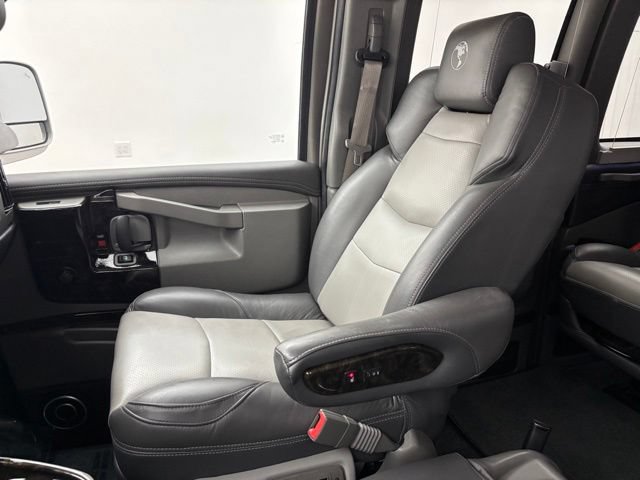 Used 2021 Chevrolet Express 2500 LS w/ Enhanced Convenience Package RWD image 37