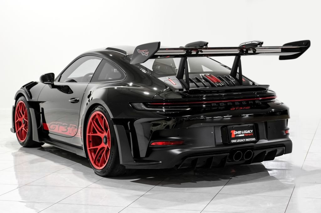 Used 2025 Porsche 911 GT3 RS w/ Weissach Package RWD image 8