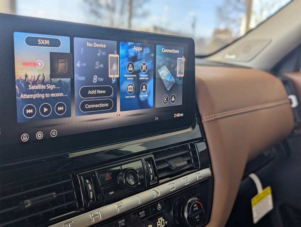 New 2026 Nissan Pathfinder Platinum image 27